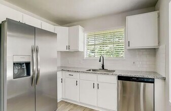 5403 Diane Ct in Spring, TX - Building Photo - Building Photo