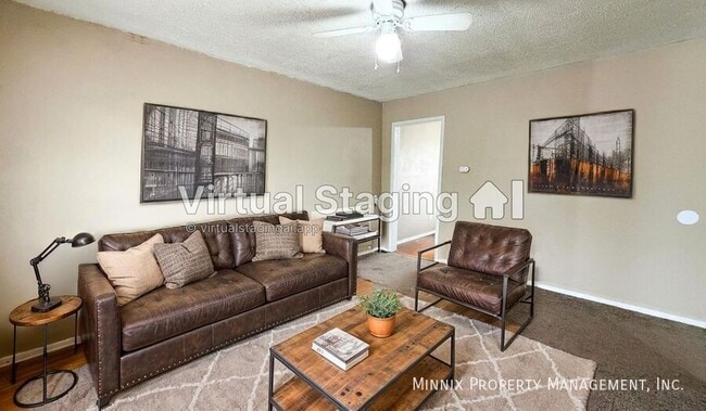 310 E Lynn St in Slaton, TX - Building Photo - Building Photo