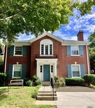 2118 Eastern Pky, Unit PENDING in Louisville, KY - Foto de edificio - Building Photo