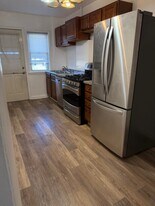 2922 Sollers Point Rd in Dundalk, MD - Building Photo