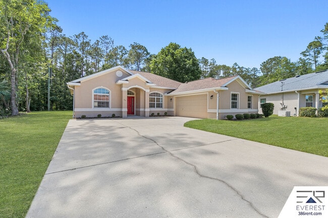 59 Woodlawn Dr in Palm Coast, FL - Building Photo - Building Photo