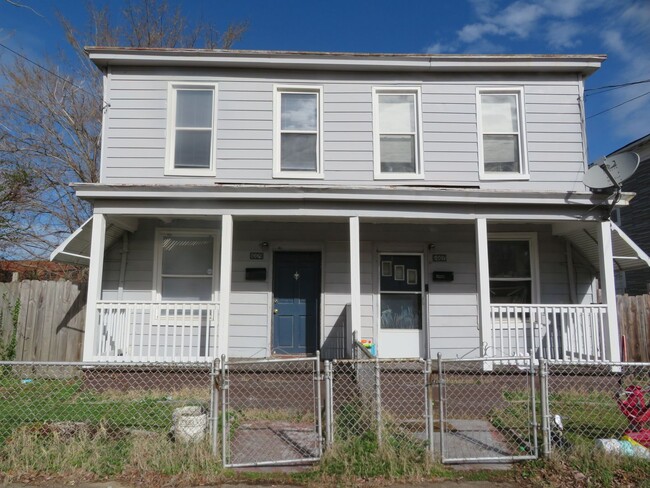 property at 1009 Hinton St