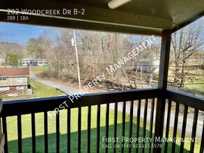 202 Woodcreek Rd in Rossville, GA - Building Photo - Building Photo