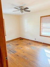 1120 Metropolis St, Unit 4 in Metropolis, IL - Building Photo - Building Photo