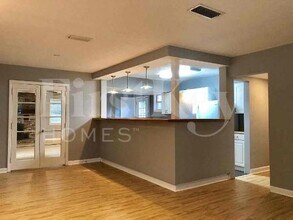 6003 Holly Bay Dr in Jacksonville, FL - Building Photo - Building Photo