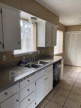 3402 Hastings Dr in Arlington, TX - Building Photo - Building Photo