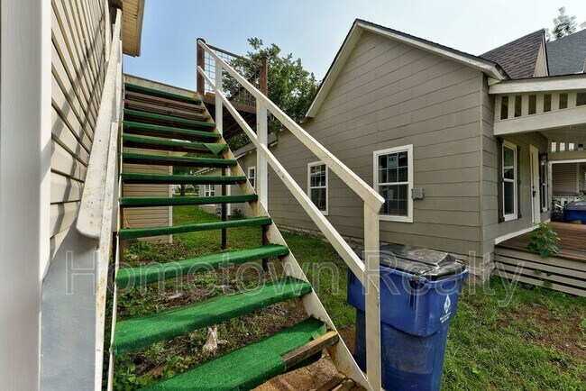 510.5 E Oklahoma Ave in Guthrie, OK - Building Photo - Building Photo