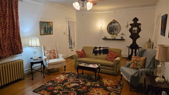 4224 Chamberlayne Ave, Unit B-1st floor in Richmond, VA - Foto de edificio - Building Photo