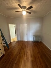 58 Hemlock St in Brooklyn, NY - Building Photo - Building Photo
