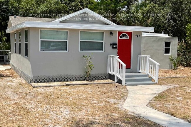 741 37th Ave S in St. Petersburg, FL - Foto de edificio - Building Photo
