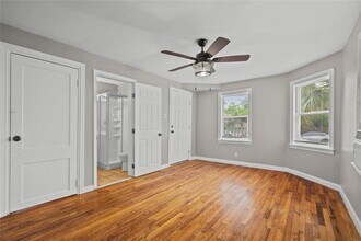 4020 Avenue O 1/2 in Galveston, TX - Building Photo - Building Photo