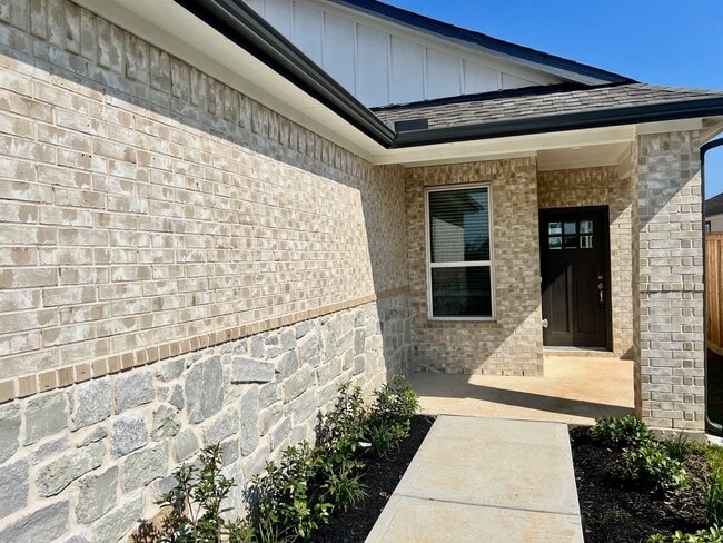 15431 Dapple Blf Ln in Conroe, TX - Building Photo - Building Photo