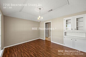 7258 Brentwood Stair Rd in Fort Worth, TX - Building Photo - Building Photo