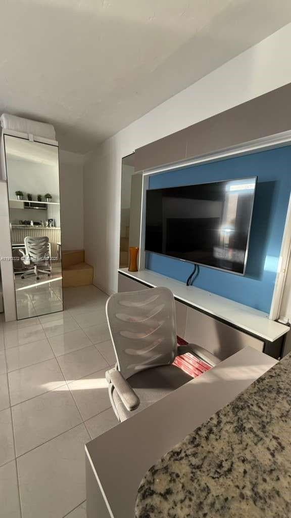 000 NW 84th St in Tamarac, FL - Building Photo - Building Photo