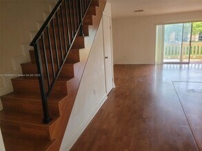 8475 SW 137th Ave in Miami, FL - Building Photo - Building Photo
