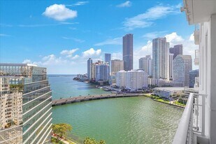 701 Brickell Key Blvd in Miami, FL - Building Photo
