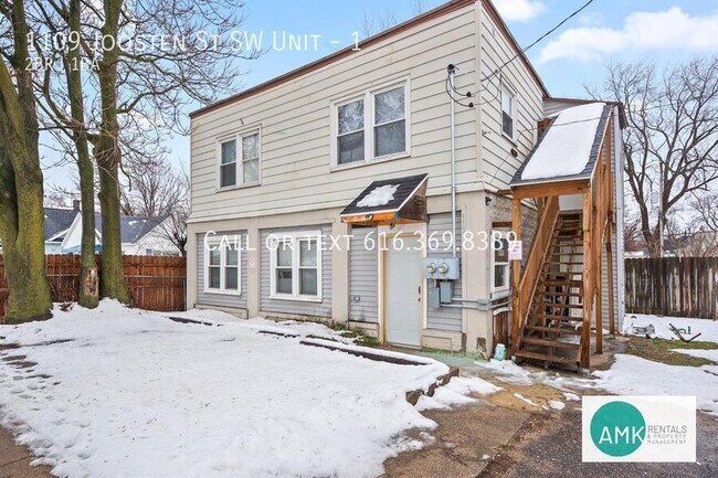 1109 Joosten St SW-Unit -1 in Wyoming, MI - Building Photo - Building Photo