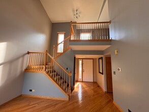 1661 Estate Cir in Naperville, IL - Building Photo - Building Photo