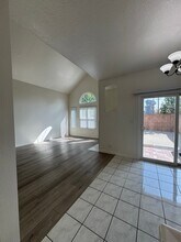 7314 Laura Ln in Los Angeles, CA - Building Photo - Building Photo