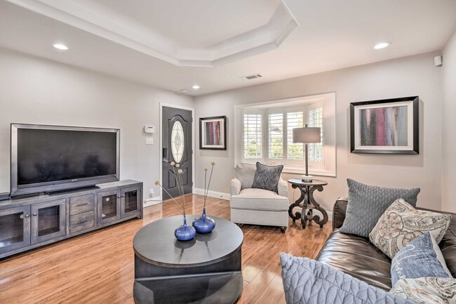 3096 Dovela Way in San Jose, CA - Building Photo - Building Photo