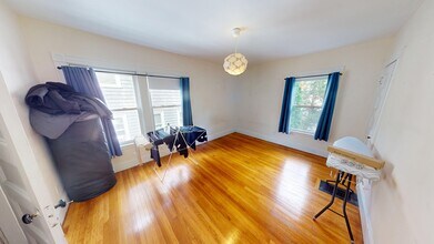 1 Woodstock Ave in Boston, MA - Building Photo - Building Photo