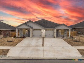 5219 Rose Gdn Lp in Killeen, TX - Building Photo