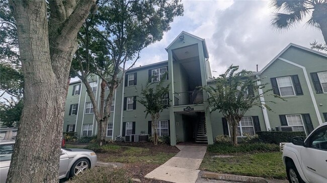 2007 Dixie Belle Dr in Orlando, FL - Building Photo - Building Photo