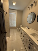 466 Dayton St in Cincinnati, OH - Building Photo - Building Photo