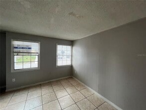 2751 L B McLeod Rd in Orlando, FL - Building Photo - Building Photo