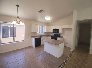 7856 S Baja Stone Ave in Tucson, AZ - Building Photo - Building Photo