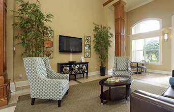 Camden World Gateway in Orlando, FL - Building Photo - Interior Photo