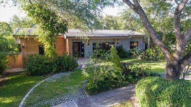 105 NW 92nd St in Miami Shores, FL - Building Photo - Building Photo