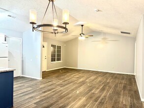 1406 Martin Ave in Salina, KS - Building Photo - Building Photo