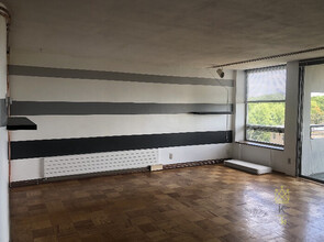 60 Babcock St in Brookline, MA - Building Photo - Building Photo