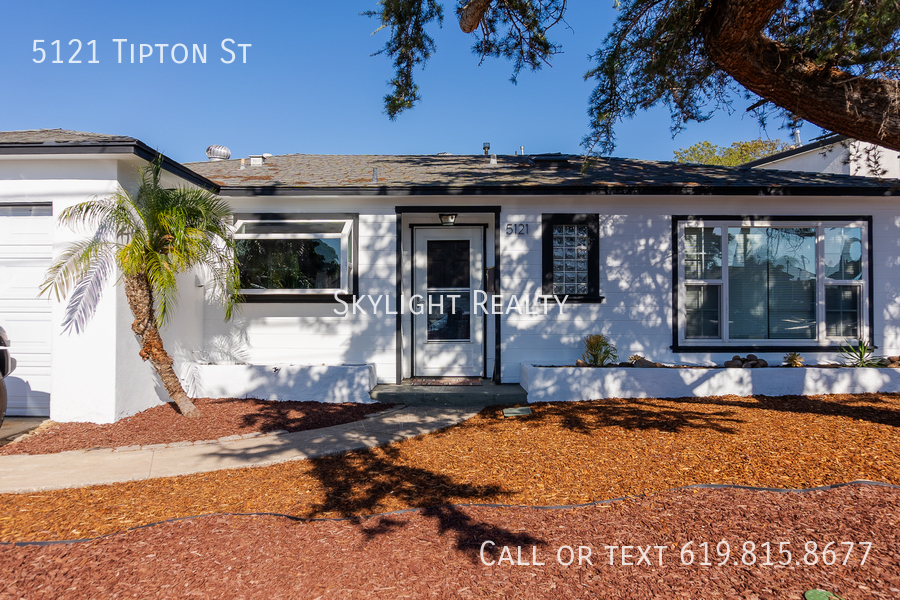 5121 Tipton St in San Diego, CA - Building Photo