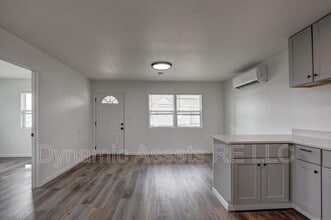 509 E Quincy St in Pittsburg, KS - Building Photo - Building Photo