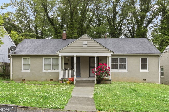 property at 181 Holderness St SW