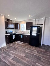 210-212 12th St in Clay Center, KS - Building Photo - Building Photo