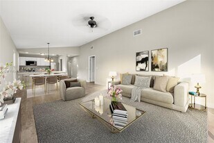 4779 SE Salvatori Rd in Stuart, FL - Building Photo