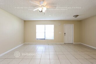 5926 Ithaca Cir W in Greenacres, FL - Building Photo - Building Photo