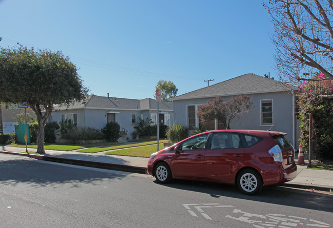 3214-3218 Highland Ave in Santa Monica, CA - Building Photo - Building Photo