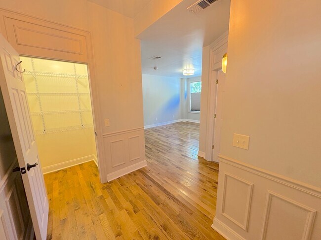 521 W 37th St in Savannah, GA - Building Photo - Building Photo