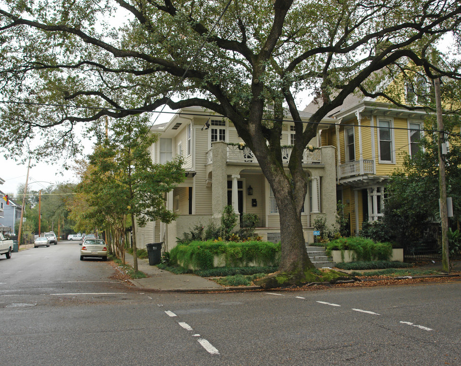 1734 Prytania St in New Orleans, LA - Building Photo