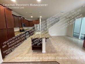 16507 Alexander Ln in Marina, CA - Building Photo - Building Photo