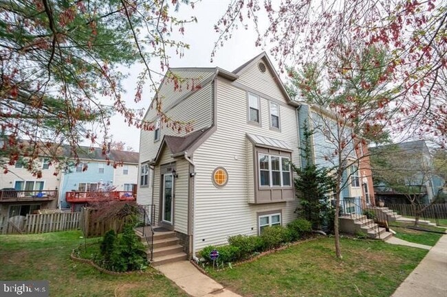 3500 Vintage Spg Ter in Olney, MD - Foto de edificio - Building Photo