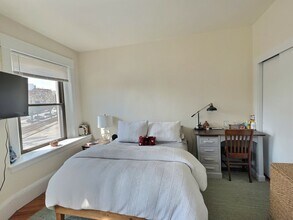 1390 Beacon St in Brookline, MA - Building Photo - Building Photo
