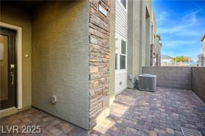 236 Oliver Peak Ave in Henderson, NV - Building Photo - Building Photo