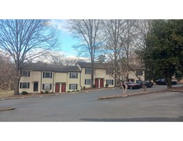 115 Eastcliff Dr SE, Unit 20 in Concord, NC - Building Photo