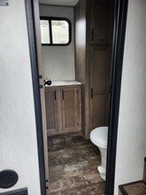 12004 47th Dr NE in Marysville, WA - Foto de edificio - Building Photo