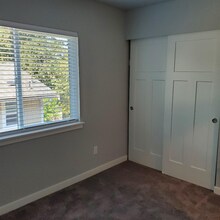 9229 Kenwood Dr SW in Tacoma, WA - Building Photo - Building Photo